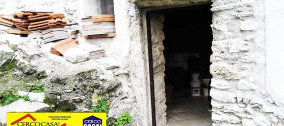 2 rooms House in Vagli Sotto, Italy No. 298461 16
