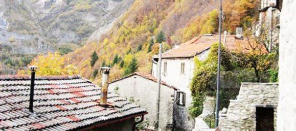 2 rooms House in Vagli Sotto, Italy No. 298461 19
