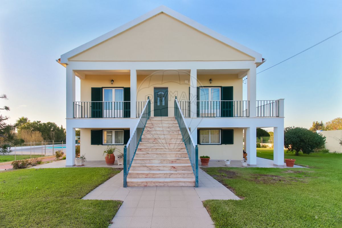 5 bedrooms House in Alcochete, Portugal No. 27486