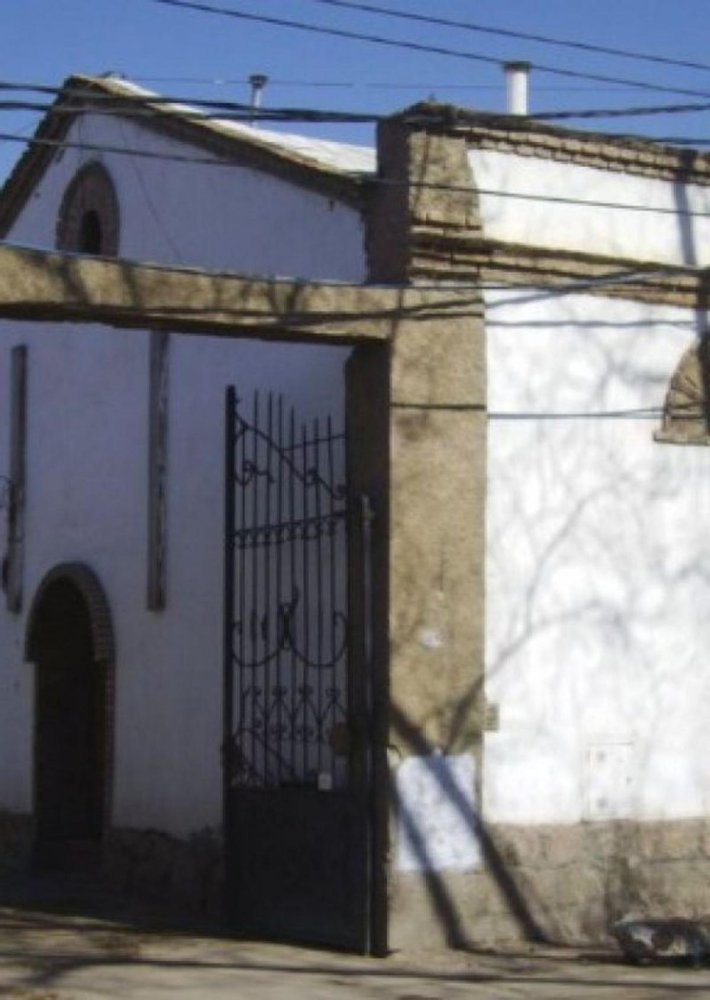  بناية في Mendoza, Argentina 2200متر مربع رقم 109113