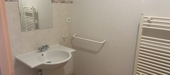 3 chambres Maison à Vierzon, France No. 71345 11