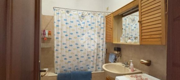 3 Schlafzimmer Penthouse in Genoa, Italy, Nr. 329445 11