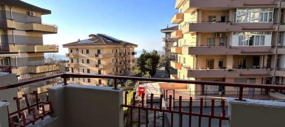 Квартира с 4 комнатами в Вибо Валентия, Италия № 39187 40