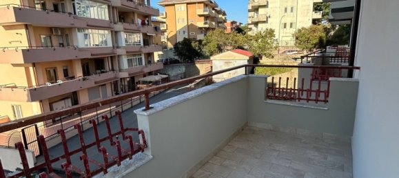 Квартира с 4 комнатами в Вибо Валентия, Италия № 39187 35