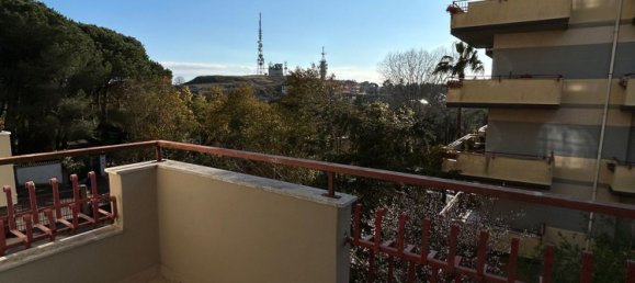 Квартира с 4 комнатами в Вибо Валентия, Италия № 39187 33