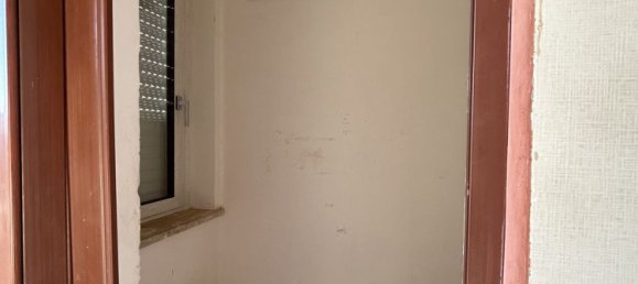 Квартира с 4 комнатами в Вибо Валентия, Италия № 39187 19