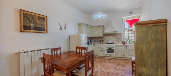 3 rooms Penthouse in Pistoia, Italy No. 284233 6