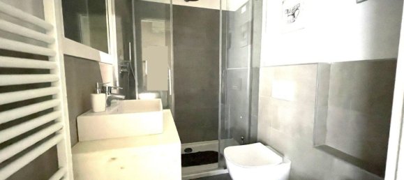 2 Schlafzimmer Wohnung in Verona, Italy, Nr. 373567 11