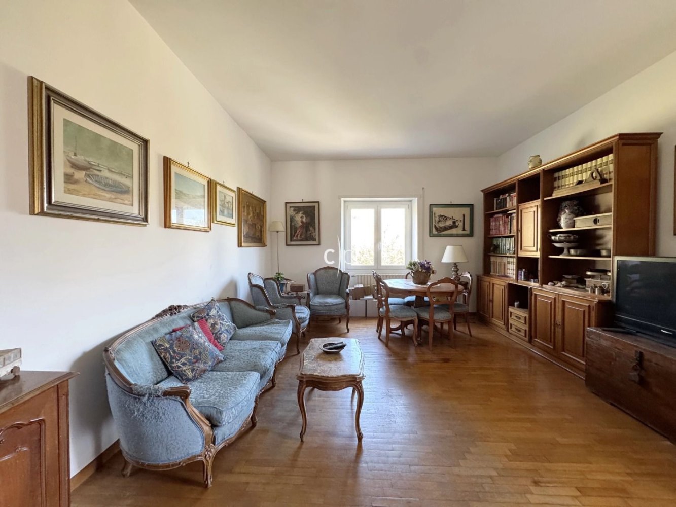 3 rooms Apartment in Rome, Italy No. 191641