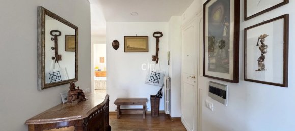 3 rooms Apartment in Rome, Italy No. 191641 5