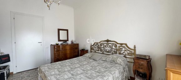 3 rooms Apartment in Rome, Italy No. 191641 12