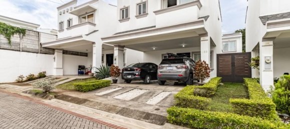 Casa T3 em Alajuela, Costa Rica N.º 1030 2