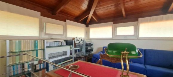 7 bedrooms House in Jesi, Italy No. 371961 19