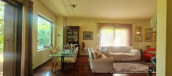 7 bedrooms House in Jesi, Italy No. 371961 3