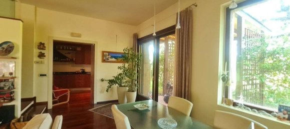 7 bedrooms House in Jesi, Italy No. 371961 5