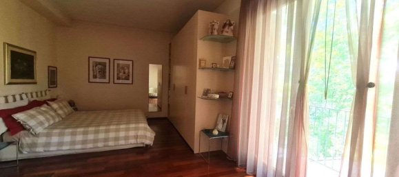 7 bedrooms House in Jesi, Italy No. 371961 10