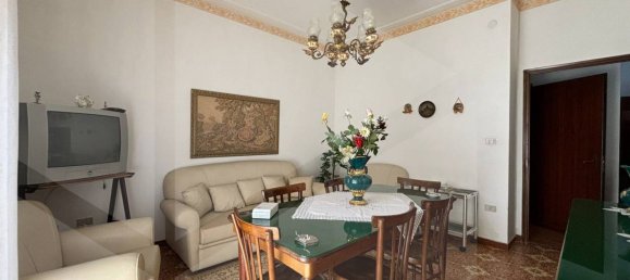 Casa de 7 divisões em Torremaggiore, Italy N.º 28023 7