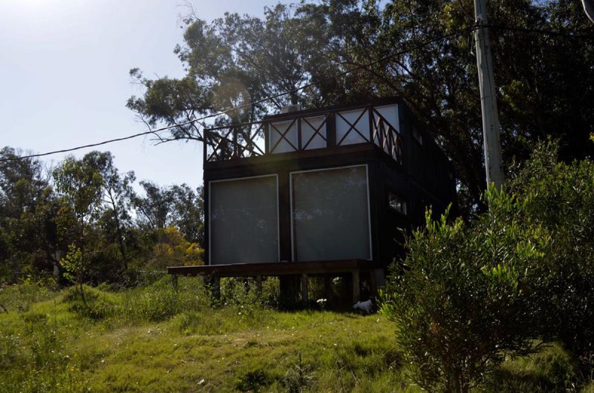 2 bedrooms House in Maldonado, Uruguay No. 2148