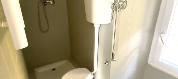 2 Schlafzimmer Haus in Calolziocorte, Italy, Nr. 365502 8