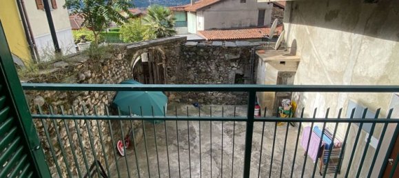 2 Schlafzimmer Haus in Calolziocorte, Italy, Nr. 365502 7