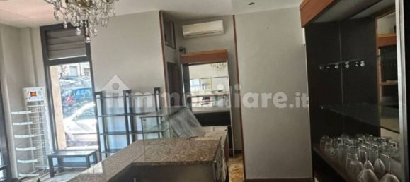 Propiedad comercial de 3 habitaciónes en Genoa, Italy No. 262499 2