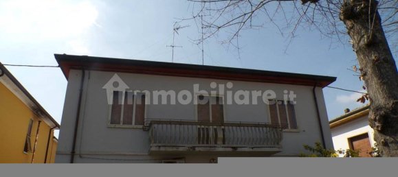 2 bedrooms Apartment in Fiscaglia, Italy No. 151785 3