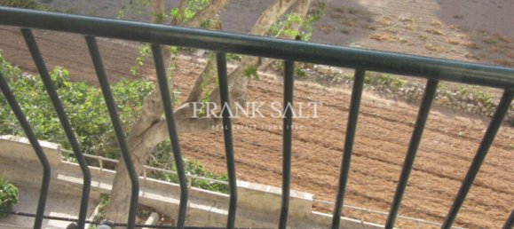 Apartamento de 2 dormitorios en Saint Julian's, Malta No. 8640 3