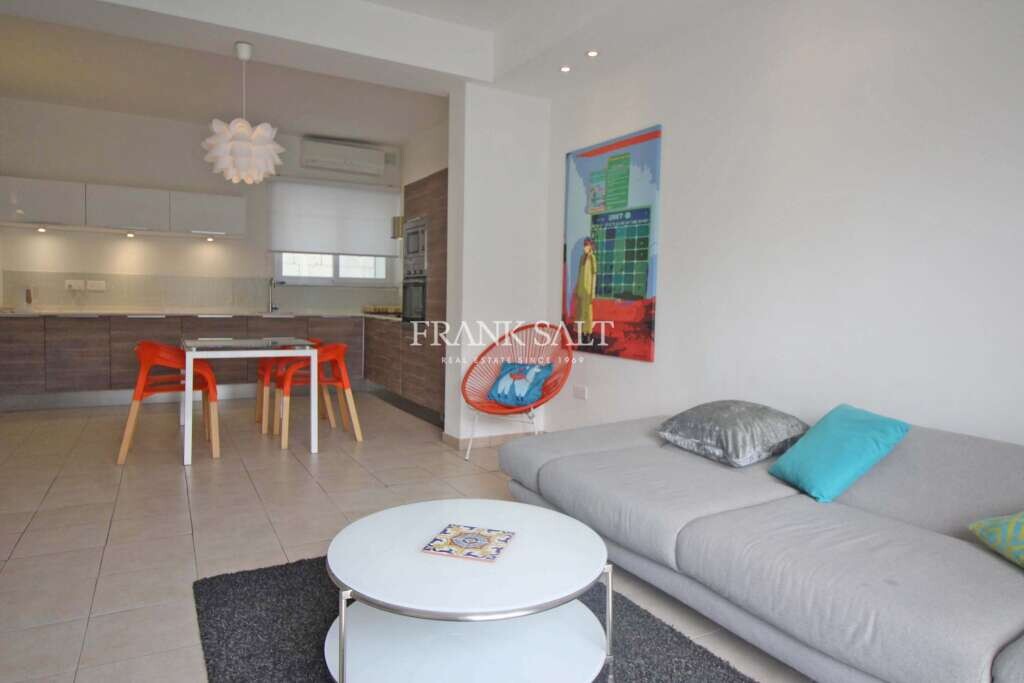 Apartamento de 2 dormitorios en Saint Julian's, Malta No. 8640