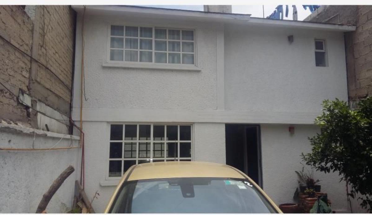 Casa de 3 dormitorios en Cuautitlán Izcalli, Mexico No. 223006