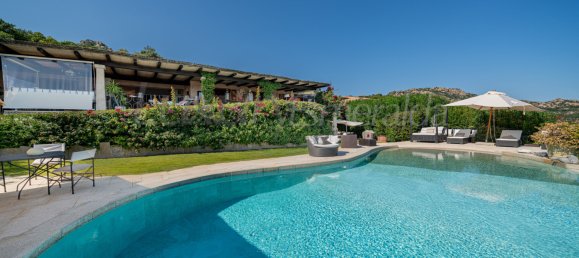 6 bedrooms Villa in Arzachena, Italy No. 64887 32