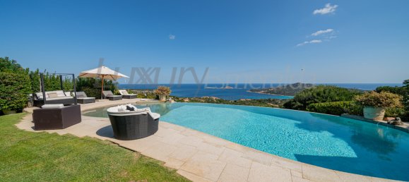 6 bedrooms Villa in Arzachena, Italy No. 64887 17