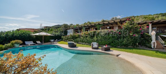 6 bedrooms Villa in Arzachena, Italy No. 64887 16