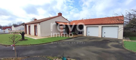 2 bedrooms Villa in La Chevroliere, France No. 102743 8