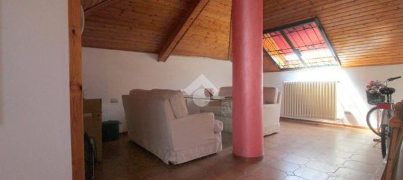 3 غرف نوم فيلا في Rescaldina, Italy رقم 198763 24