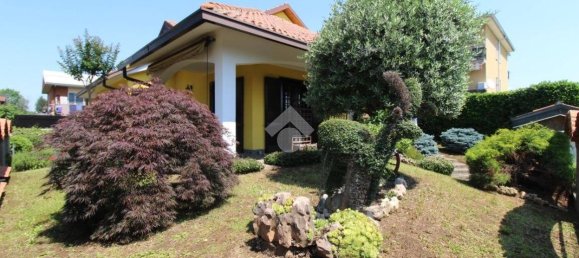 3 غرف نوم فيلا في Rescaldina, Italy رقم 198763 2