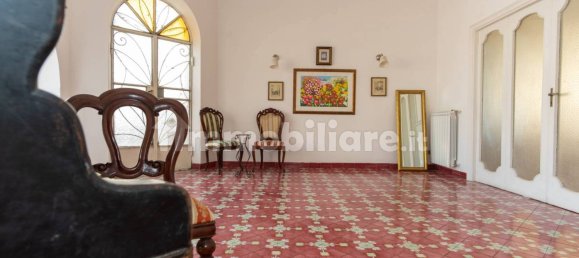 5 bedrooms Villa in Procida, Italy No. 31562 3