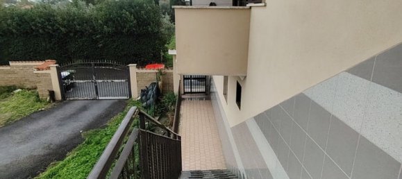 2-Zimmer Wohnung in Rome, Italy, Nr. 215993 2