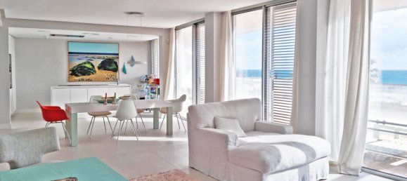 Квартира с 3 спальнями в Эстепона, Испания № 4818 15