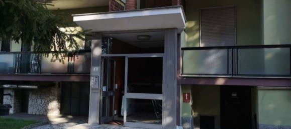 2 rooms Apartment in Trezzano sul Naviglio, Italy No. 160440 12