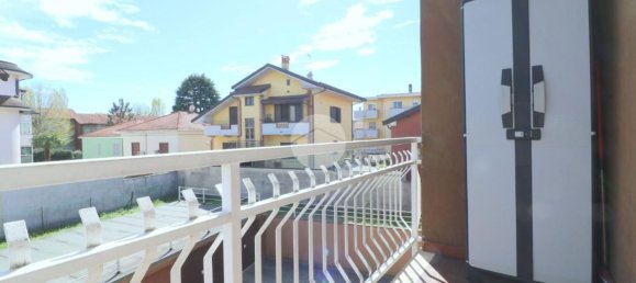 2 Schlafzimmer Wohnung in Rho, Italy, Nr. 357892 10