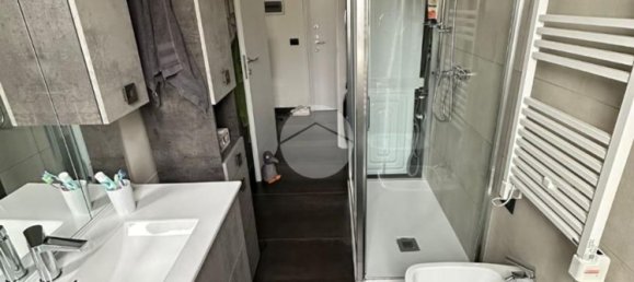 2 Schlafzimmer Wohnung in Rho, Italy, Nr. 357892 24