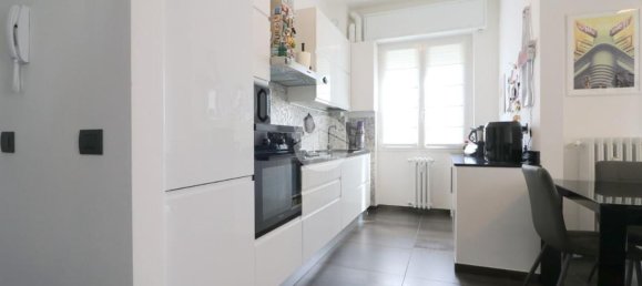2 Schlafzimmer Wohnung in Rho, Italy, Nr. 357892 6