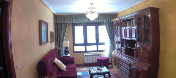 Apartamento de 3 dormitorios en Gijón, Spain No. 169939 3