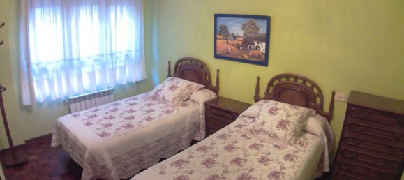 Apartamento de 3 dormitorios en Gijón, Spain No. 169939 13