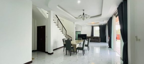 3 غرف نوم منزل ذو طابقين في Pattaya, Thailand رقم 4993 17