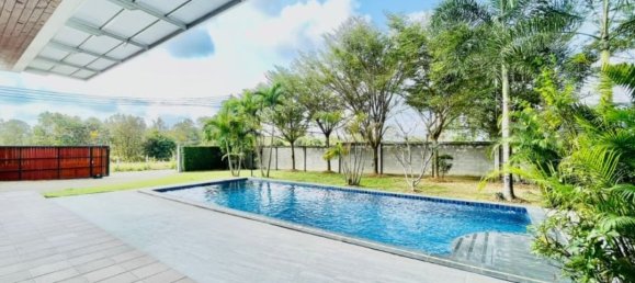 3 غرف نوم منزل ذو طابقين في Pattaya, Thailand رقم 4993 18