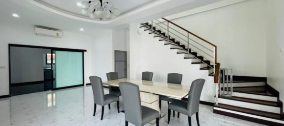 3 غرف نوم منزل ذو طابقين في Pattaya, Thailand رقم 4993 14