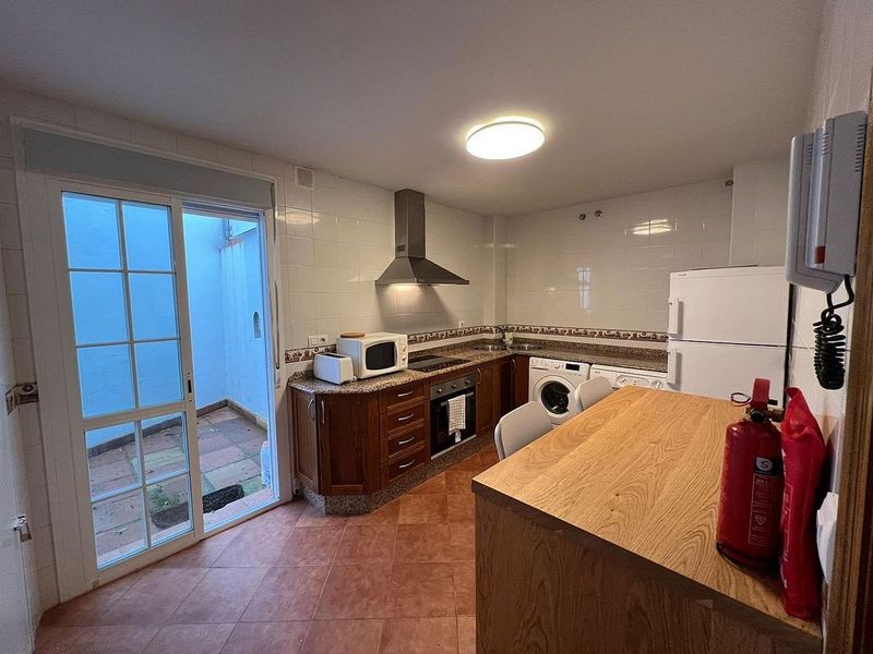 4 bedrooms House in Cadiz, Spain No. 221105