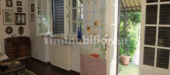 2 bedrooms House in Siena, Italy No. 50381 5