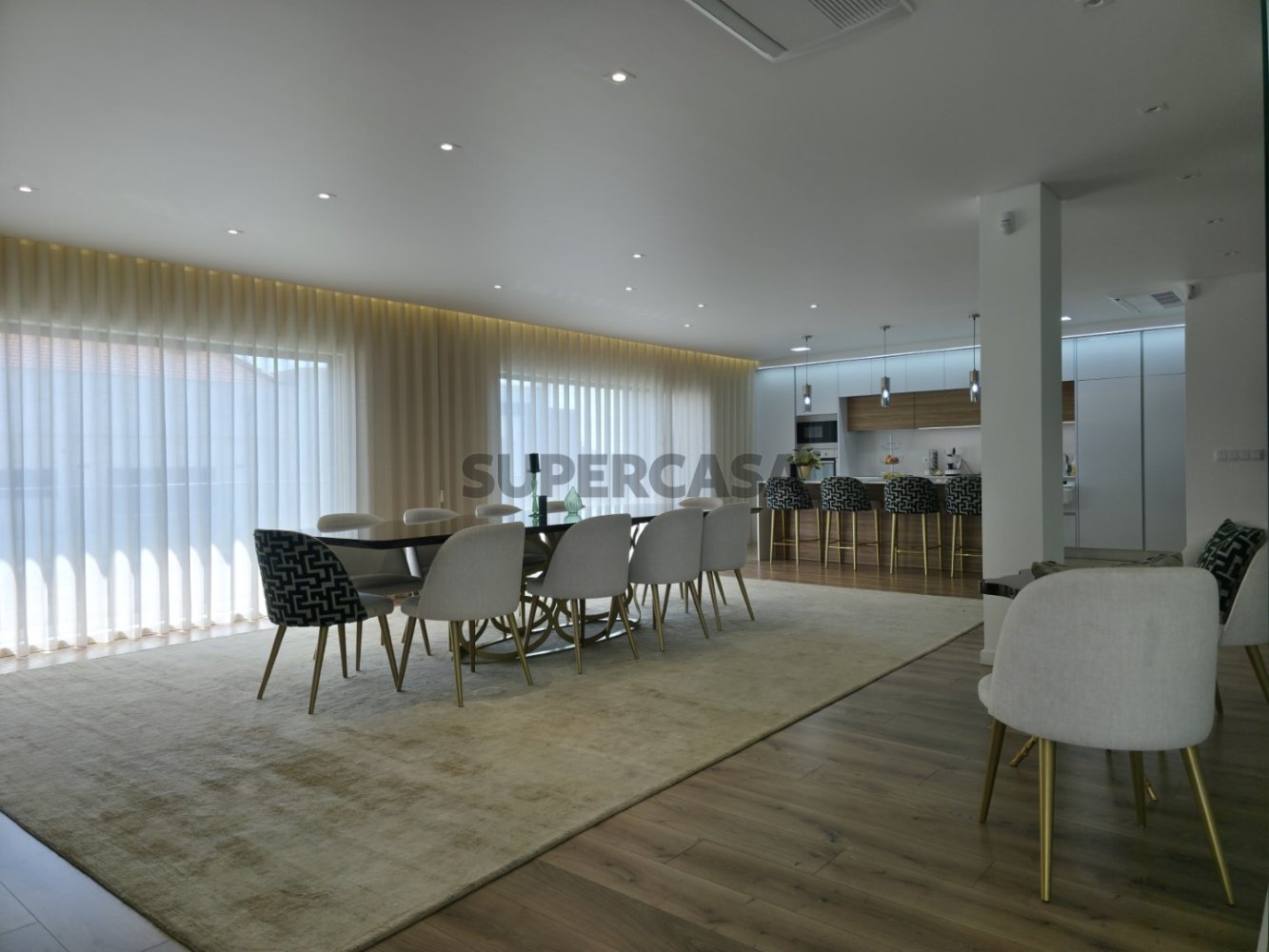 6 bedrooms Villa in Loures, Portugal No. 245469